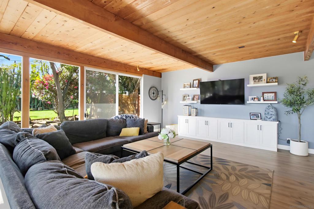 MLS #250044455SD image #6