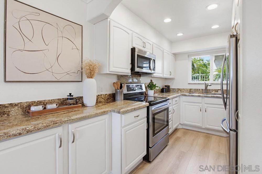 1872 Forestdale - photo 6