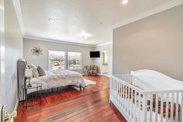 25061 Hidden Mesa Court, Monterey CA: https://media.crmls.org/mediaz/2174ff76-fc7c-4529-aecf-a887466a5574.jpg