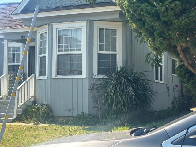 205 Bockius Street, Watsonville CA: https://media.crmls.org/mediaz/217501fc-2d73-41e7-9da8-2c47dff9e8c8.jpg