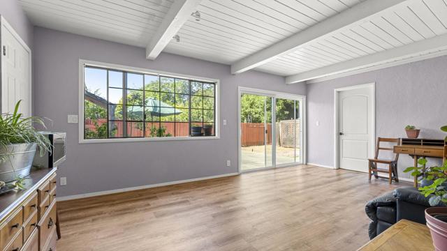 848 Kenneth Avenue, Campbell CA: https://media.crmls.org/mediaz/21753b7a-be91-421b-b513-e3028c0fe4ab.jpg