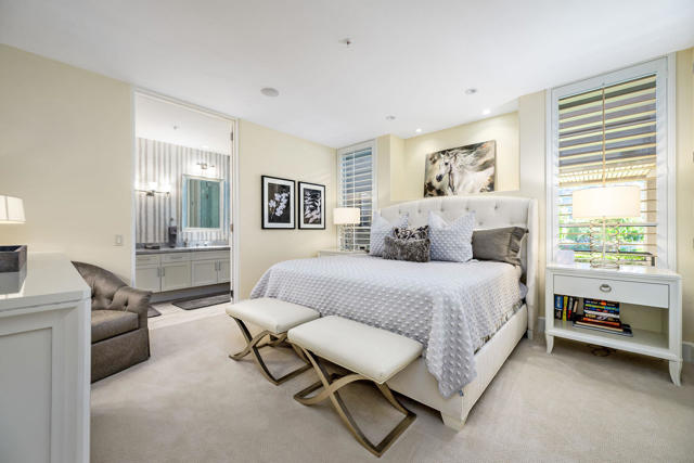 Image 4 of 7 For 47211 Vintage Drive 111