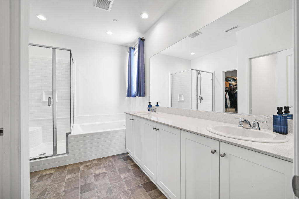 MLS #219132889DA image #11