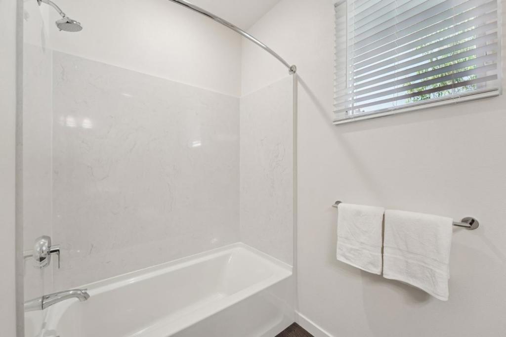 MLS #ML82018035 image #26