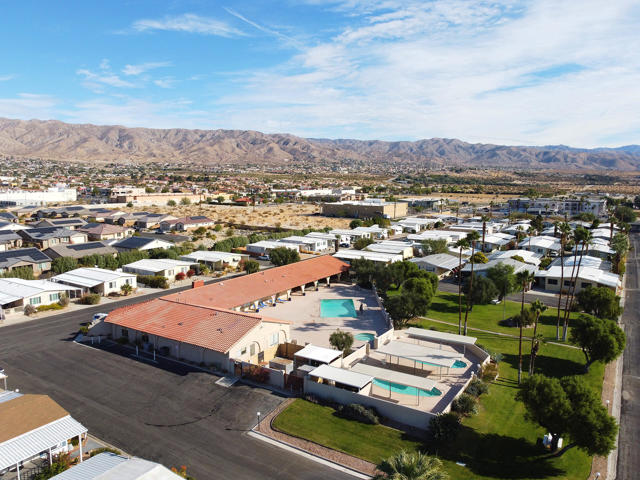 Image 32 of 45 For 14777 Palm Drive  186