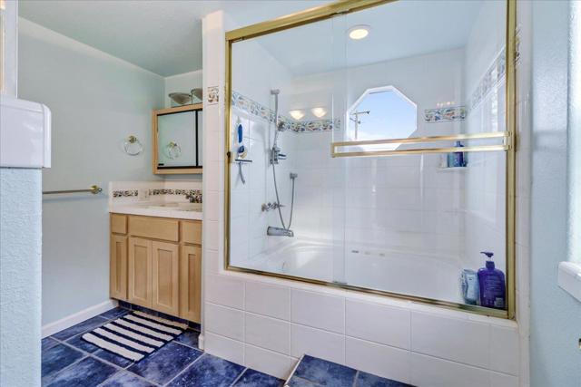 71 Spring Road, Royal Oaks CA: https://media.crmls.org/mediaz/21780c15-8d19-41bc-bc70-ee159c0c394a.jpg