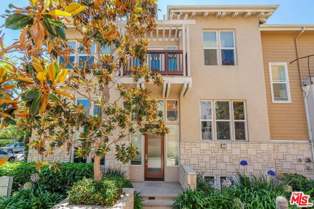 6011 Dawn, Playa Vista CA: https://media.crmls.org/mediaz/21783f6f-72c0-4dac-ae05-dd76c4d922a5.jpg