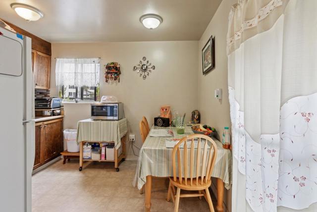 2945 Capitola Road, Santa Cruz CA: https://media.crmls.org/mediaz/2178c314-d037-422f-9a41-d7fde85723b2.jpg