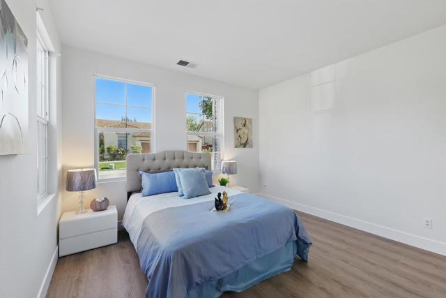 2342 Winchester Loop, Discovery Bay CA: https://media.crmls.org/mediaz/2178e0a3-b8a7-4c1f-8967-f06f16baa14e.jpg