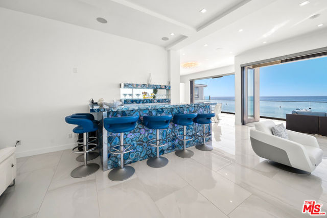 11350 Pacific Coast Highway, Malibu CA: https://media.crmls.org/mediaz/21794d24-5437-4311-8a5e-7fa68e1d5a61.jpg