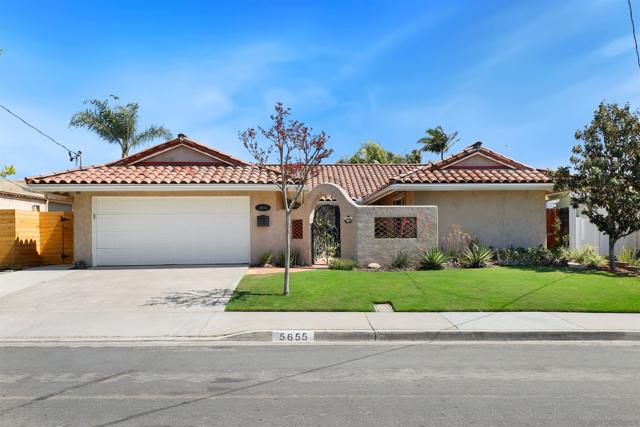 5655 Lone Star Dr, San Diego CA: https://media.crmls.org/mediaz/217951b8-a65d-4134-abdc-9ad0a7fbde8d.jpg