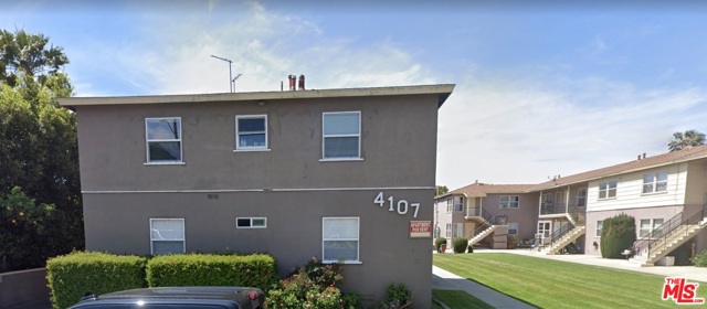 4107 Wade Street Culver City, California Investment / Developer opportunity in a 2-story Ten (10) unit apartment building. All units have been upgraded with new flooring, granite kitchen counters, new baths, and windows. This building has rent control and has some major upside in the rents. Do not disturb tenants. The building is subject to State Rent Control AB1482. All tenants are current. Rent Roll is 24k a month with very few expenses. Bldg is 100% occupied.