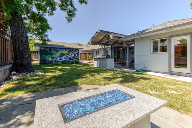 970 W Hedegard Avenue, Campbell CA: https://media.crmls.org/mediaz/217a16f6-688f-4d56-b023-0bcb88d411bf.jpg
