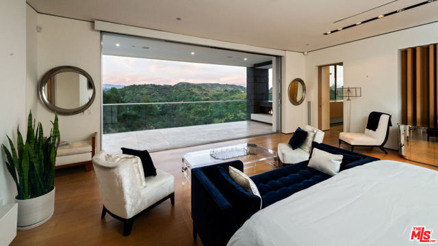 Drew Fenton | 1740 Bel Air Road Los Angeles CA | MLS: 7681056
