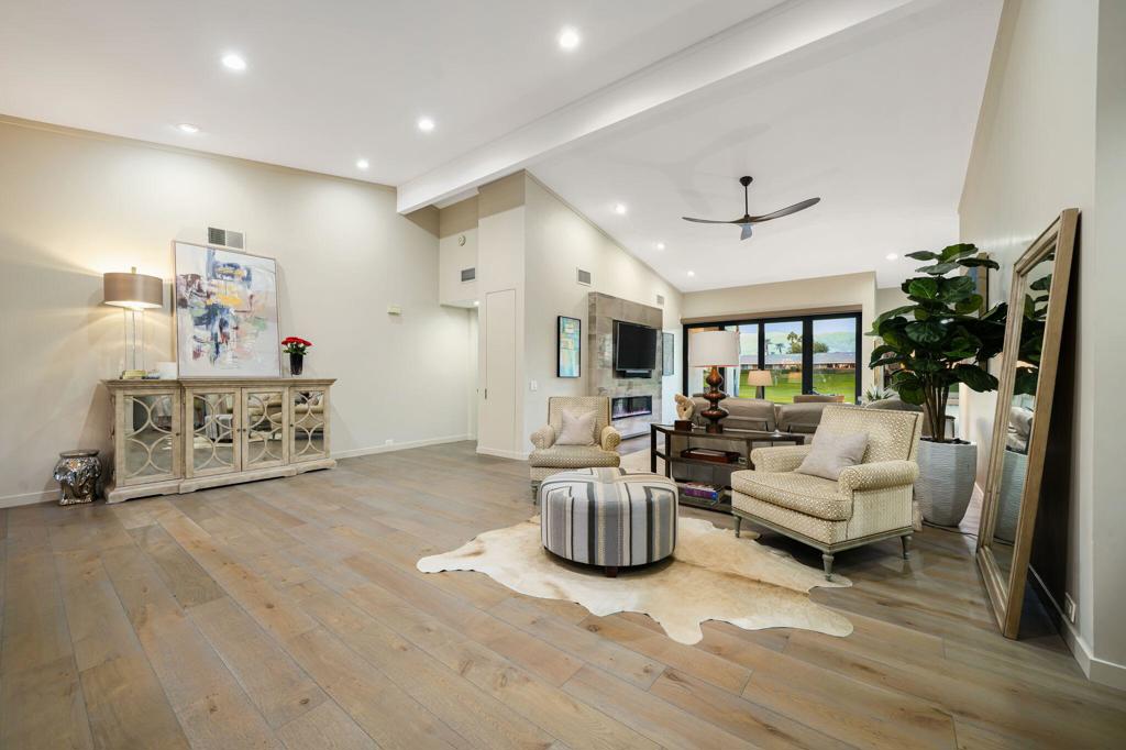 MLS #219138646DA image #3