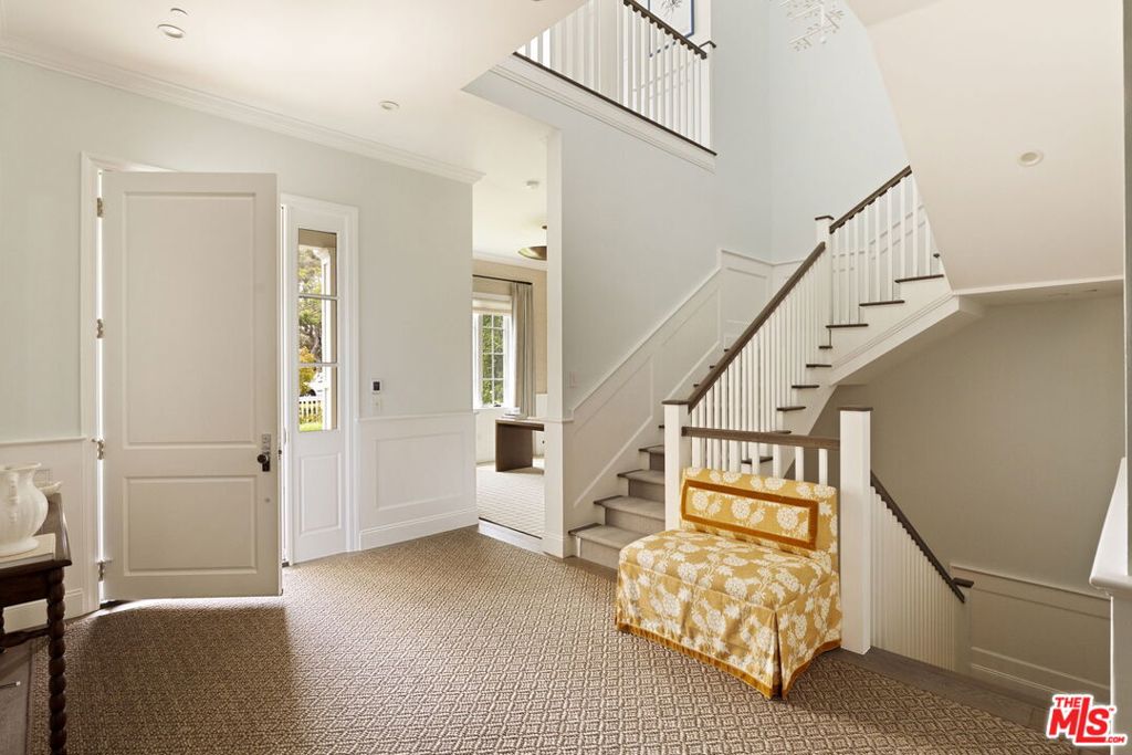 MLS #26863069 image #2