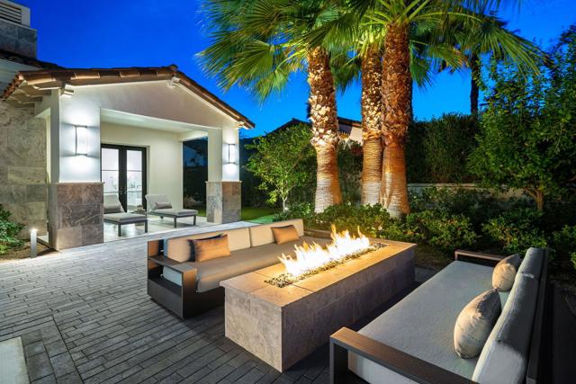 80840 Via Portofino, La Quinta CA: https://media.crmls.org/mediaz/217deed4-f10a-4a9b-b854-e204ef1850d8.jpg