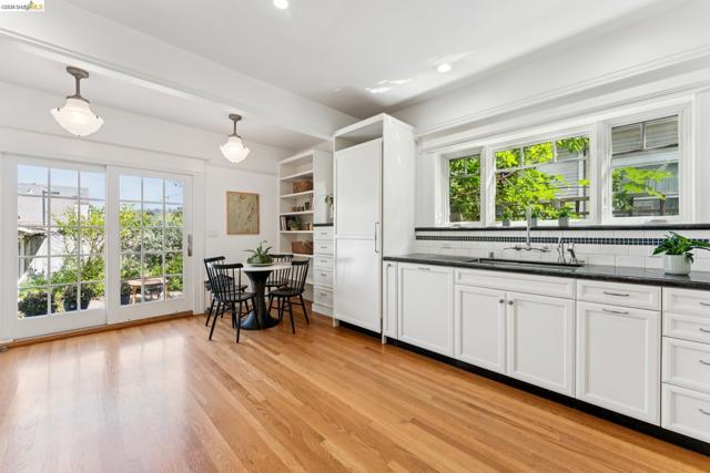 Image 18 of 60 For 2035 Francisco St