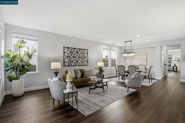 Image 3 of 43 For 5244 Montecito Dr