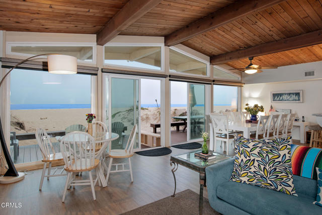 Detail Gallery Image 11 of 21 For 1235 Capri Way, Oxnard,  CA 93035 - 5 Beds | 2/1 Baths