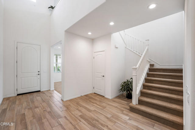 481 Alabama Street, Ventura CA: https://media.crmls.org/mediaz/2181a18c-ec0c-41fc-909b-6765c5d30c9c.jpg