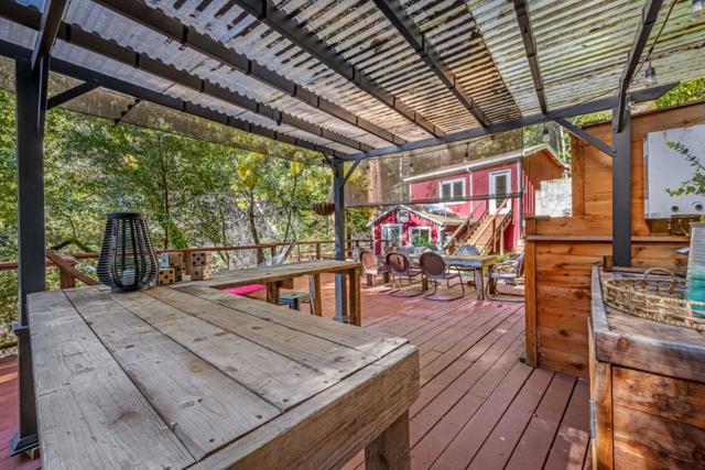 19495 Beardsley Road, Los Gatos CA: https://media.crmls.org/mediaz/2181de35-fd23-4c5a-8838-9e3a9e7eacb8.jpg