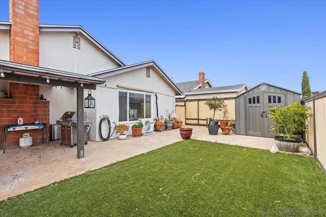 1059 Buena Vista Way, Chula Vista CA: https://media.crmls.org/mediaz/21820dee-c51d-49bf-8191-307506935b79.jpg