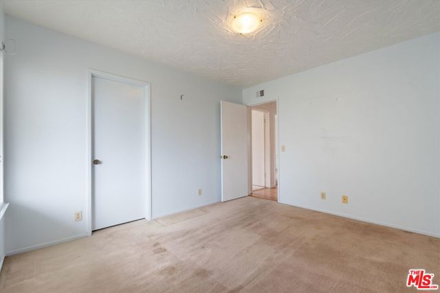 2243 Newquist Court photo 29