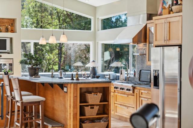 400 Dorrance Road, Boulder Creek CA: https://media.crmls.org/mediaz/2182e037-b7f4-4364-80a0-0ebccc1de7ac.jpg