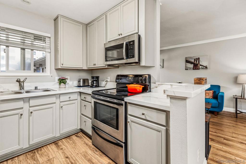 1756 Essex St. - photo 6