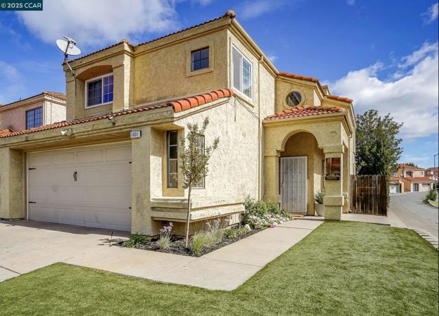 1031 Burnham, Pittsburg CA: https://media.crmls.org/mediaz/2183ee28-9175-40af-8ff4-813573aa017f.jpg