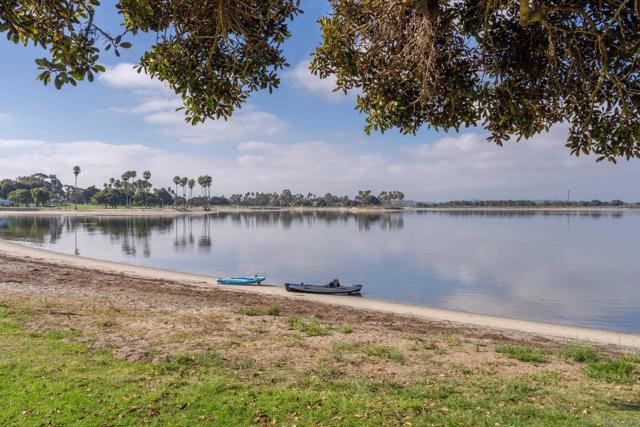 4732 Iroquois Ave, San Diego CA: https://media.crmls.org/mediaz/21842795-0207-4f8b-9a07-737426289054.jpg