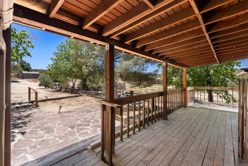 1633 Jewel Valley Road