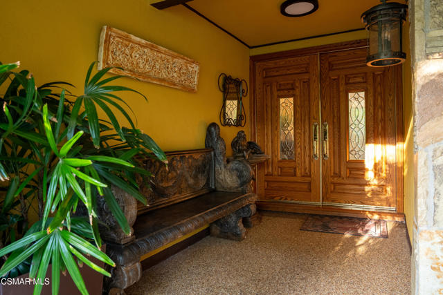1694 Margate Place, Westlake Village CA: https://media.crmls.org/mediaz/218652ec-2b4c-4544-b5a9-6cb8bb170fea.jpg