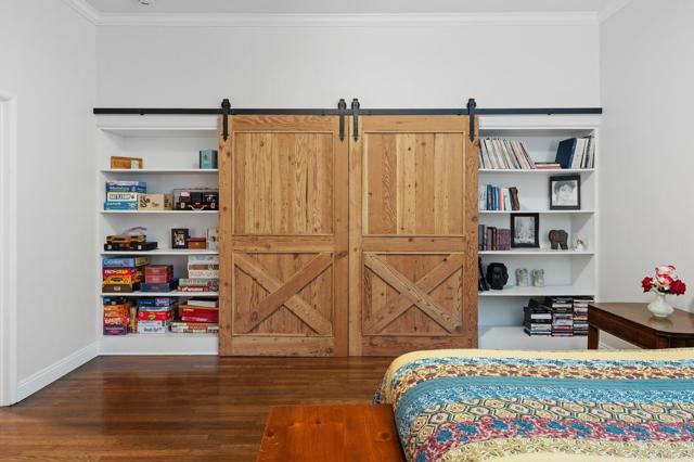 713 Quiet Hills Farm Road, Escondido CA: https://media.crmls.org/mediaz/2186da36-2c18-4b7b-813f-ec927029b992.jpg