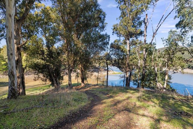 0 Old Santa Cruz Highway, Los Gatos CA: https://media.crmls.org/mediaz/21889f57-2028-4ef5-b448-0eaf1e77bfda.jpg