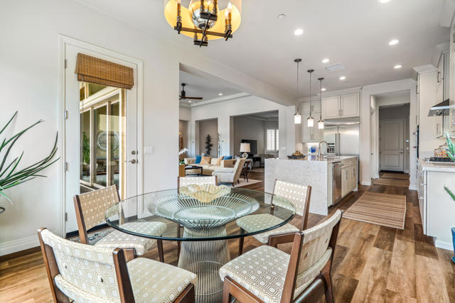 Breakfast Nook