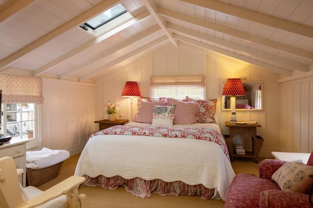 0 NW Corner Casanova & Ocean Avenue, Carmel CA: https://media.crmls.org/mediaz/218b83ac-bbf9-4f2e-a6b5-01eaeb5462ac.jpg
