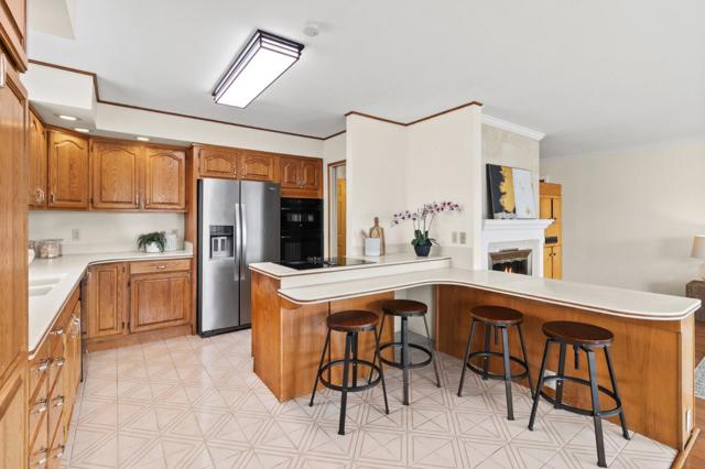 263 San Fernando Way, Daly City CA: https://media.crmls.org/mediaz/218bc46c-a7ee-4d55-8612-b7c721427385.jpg