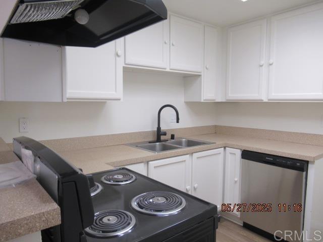1450 Melrose Avenue, Chula Vista CA: https://media.crmls.org/mediaz/218bf683-41e9-4439-8840-08c50204c4ce.jpg