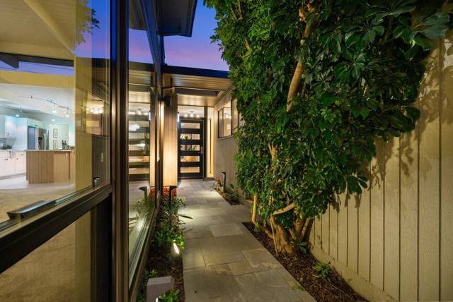 938 Ferngrove Drive, Cupertino CA: https://media.crmls.org/mediaz/218c2df6-3b29-44c0-b555-53c60254f861.jpg