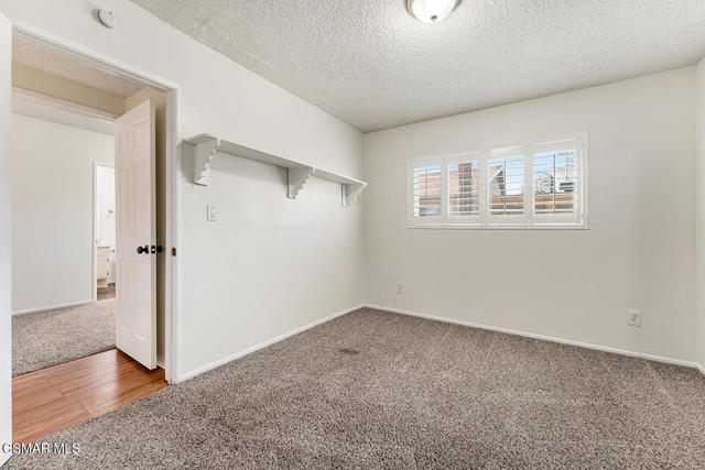 19844 Hemmingway Street, Winnetka CA: https://media.crmls.org/mediaz/218ca82e-c06c-422b-bf6f-d2eee4e5c3e5.jpg