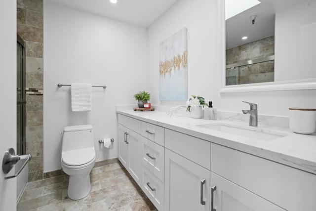 1210 Bellevue Avenue, Burlingame CA: https://media.crmls.org/mediaz/218d7fa0-ecd5-43d9-bae4-be28b4dbd7e5.jpg