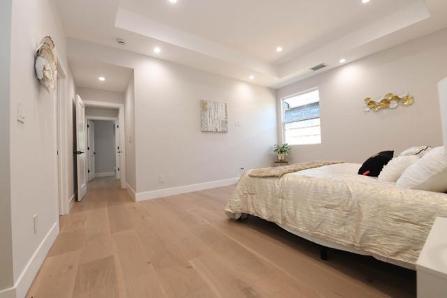 95 Centre Street, Mountain View CA: https://media.crmls.org/mediaz/218e357f-41e4-41ad-b4bb-795db9d37b7a.jpg