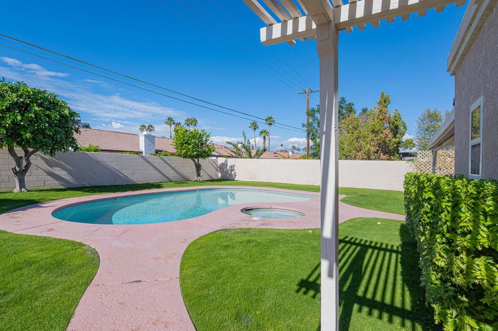 MLS #219139203DA image #30