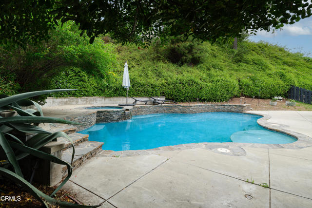 Detail Gallery Image 28 of 34 For 1445 Washburn Rd, Pasadena,  CA 91105 - 3 Beds | 2 Baths
