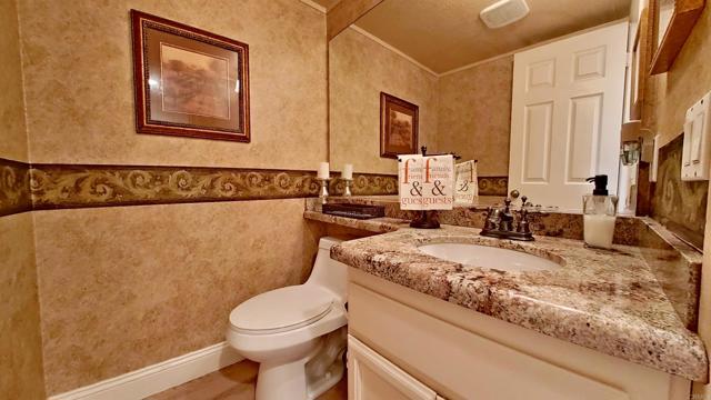 Detail Gallery Image 14 of 34 For 1873 Key Largo Rd, Vista,  CA 92081 - 3 Beds | 2/1 Baths