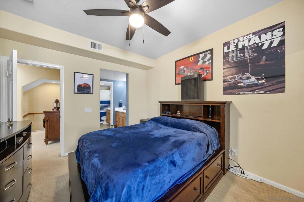 MLS #250039187SD image #21