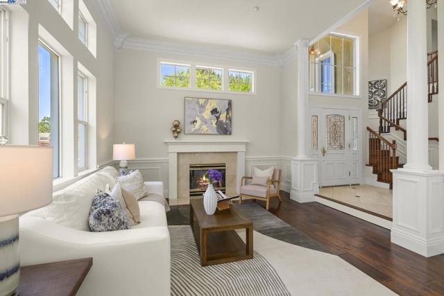 86 Candleston Place, Alamo CA: https://media.crmls.org/mediaz/218ffe88-d14e-4927-a6b8-ce8d8b6ce007.jpg