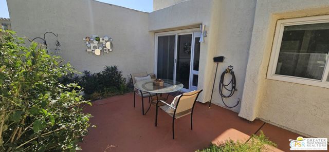 5920 Paradise Plaza, Palm Springs CA: https://media.crmls.org/mediaz/2190bc85-2ddb-47a8-ad2d-f953f28e0243.jpg